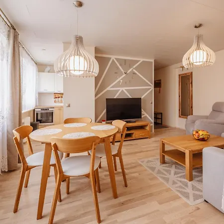 Kuuse 4 Apartment Haapsalu Exterior photo